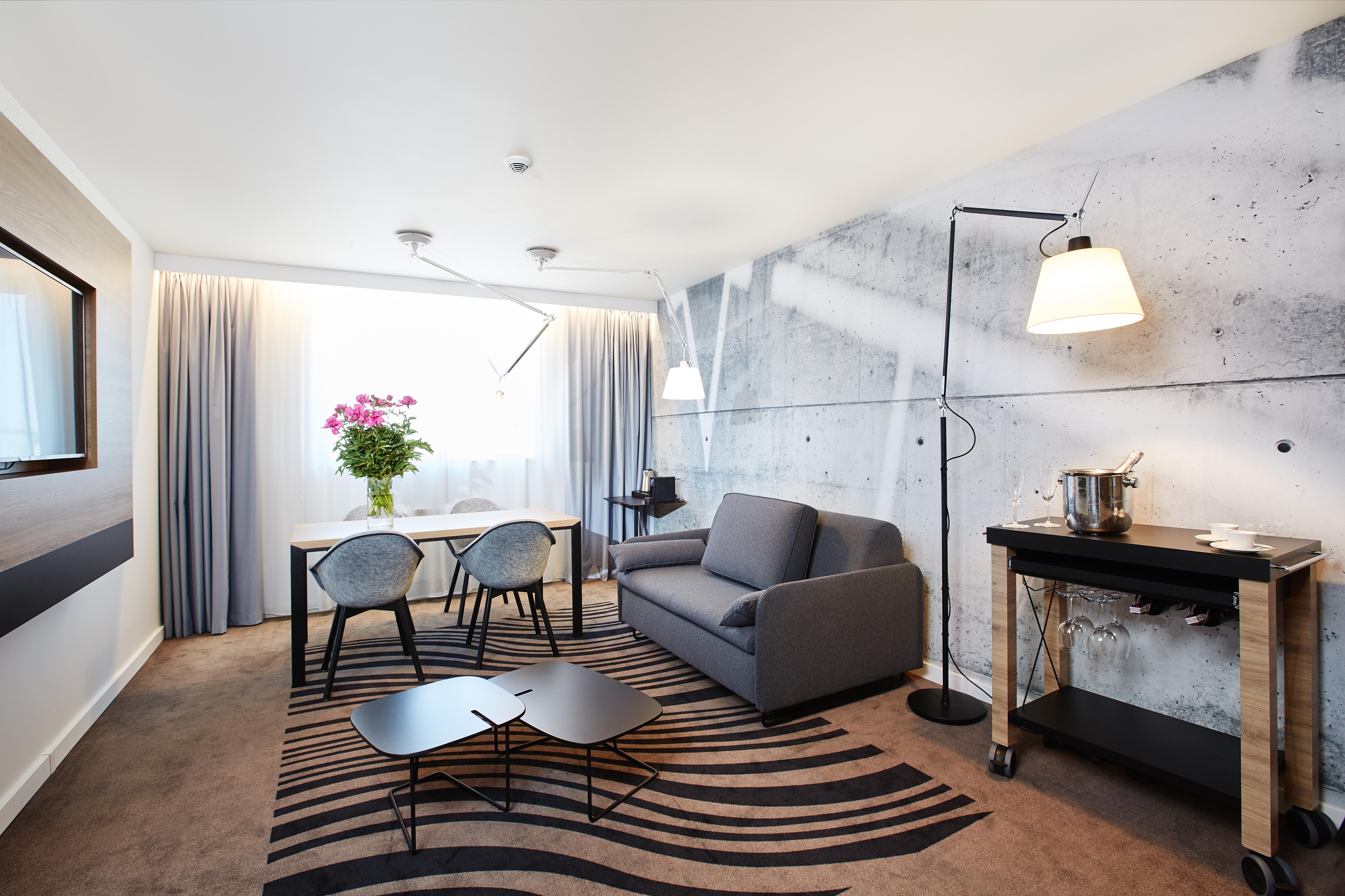 Novotel Krakow City West Esterno foto