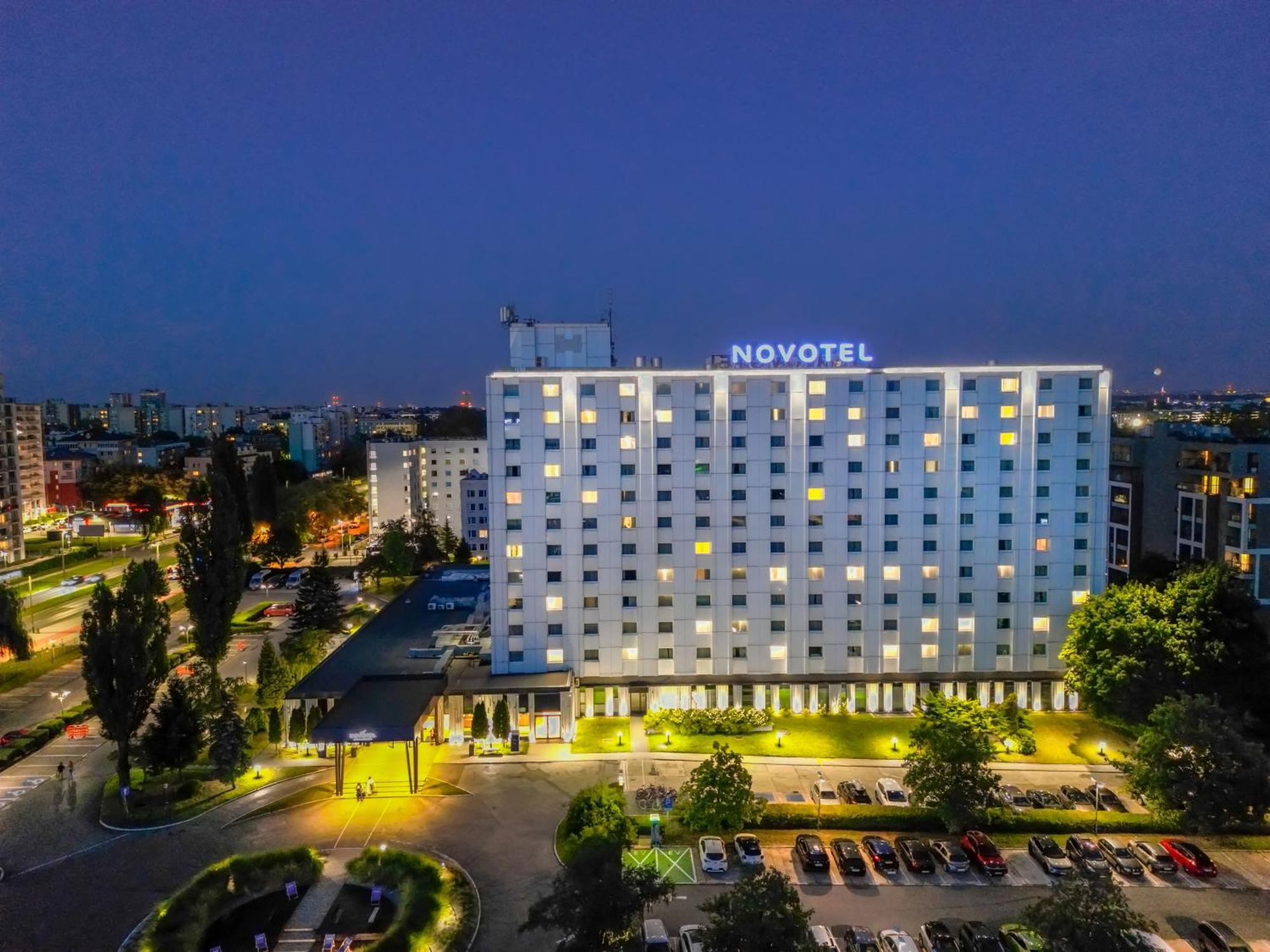 Novotel Krakow City West Esterno foto