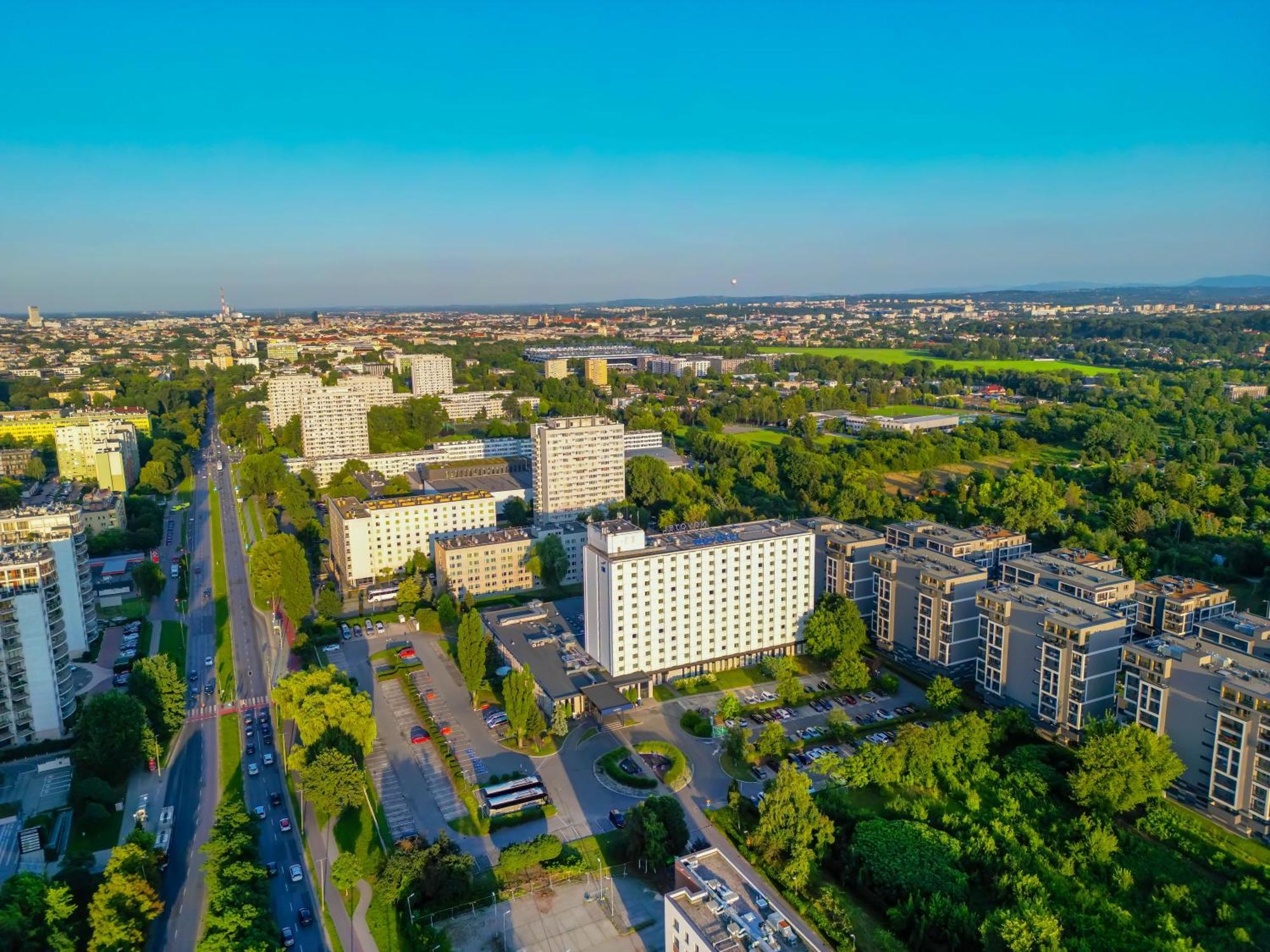 Novotel Krakow City West Esterno foto