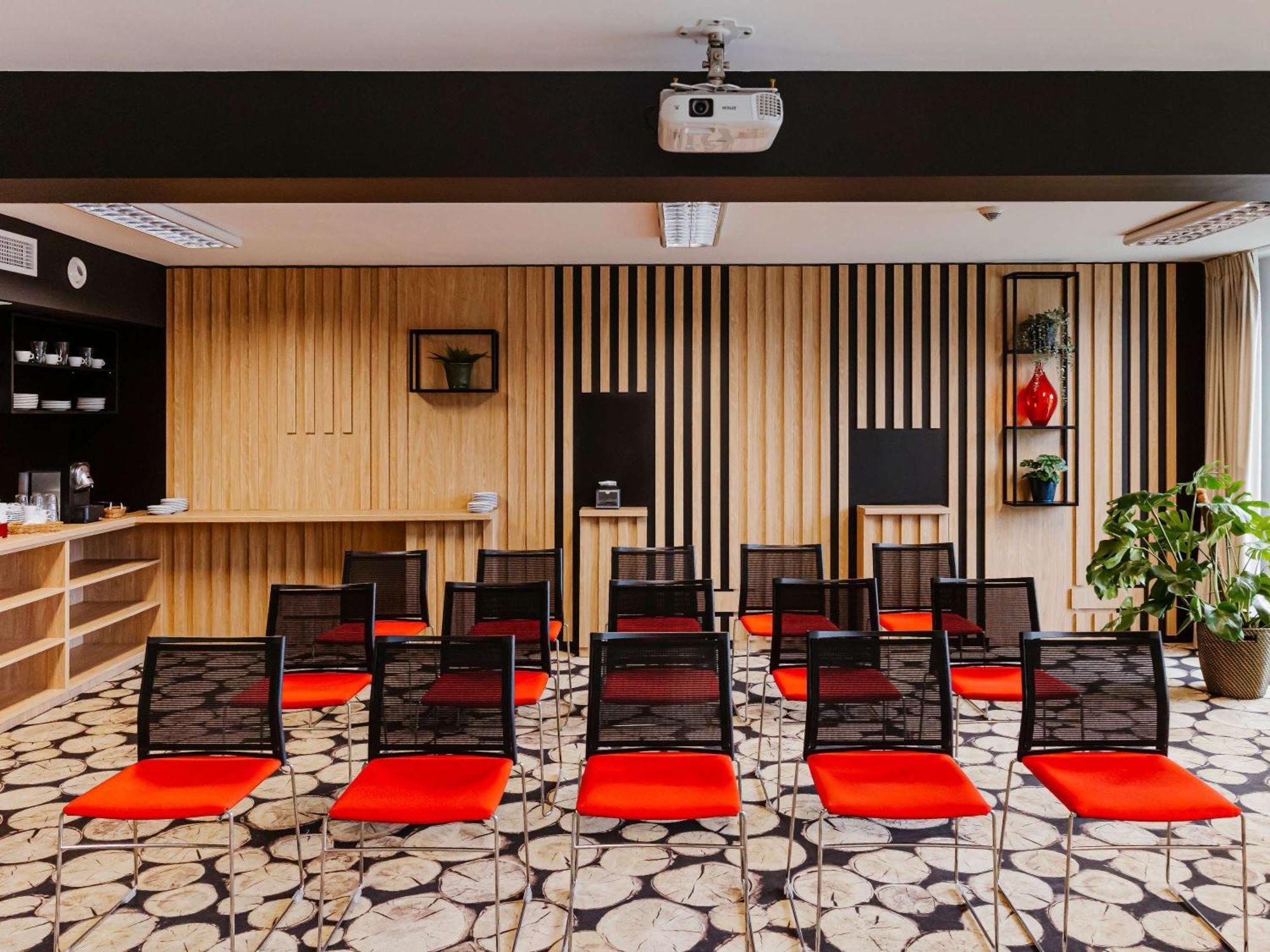 Novotel Krakow City West Esterno foto